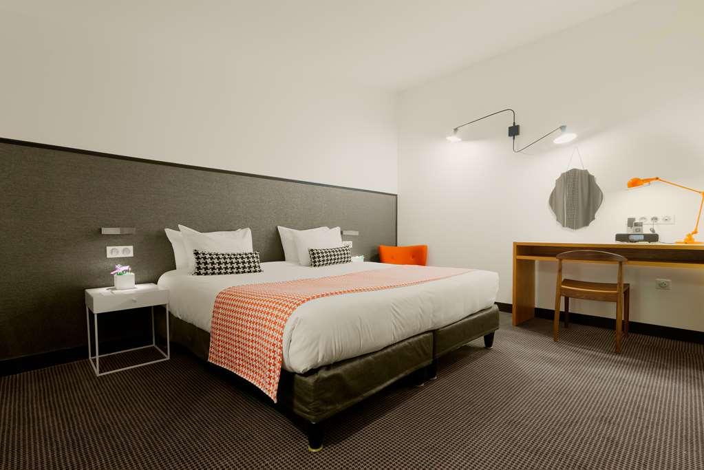 Hotel George - Astotel Paris Room photo