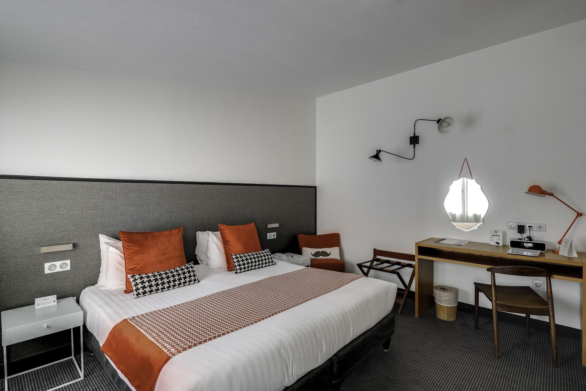 Hotel George - Astotel Paris Exterior photo