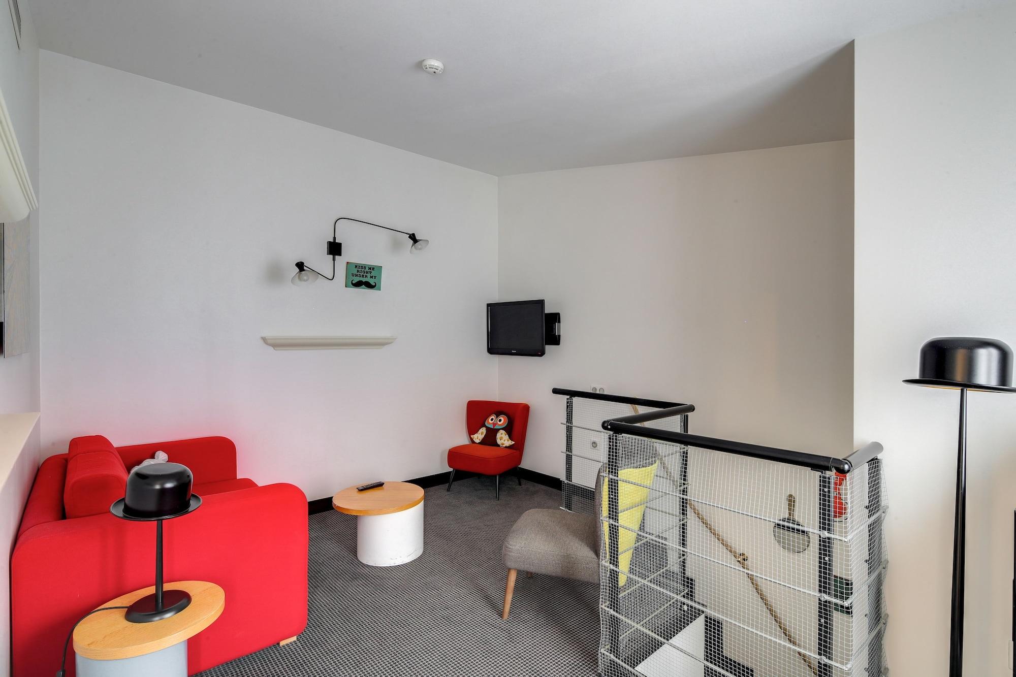 Hotel George - Astotel Paris Exterior photo