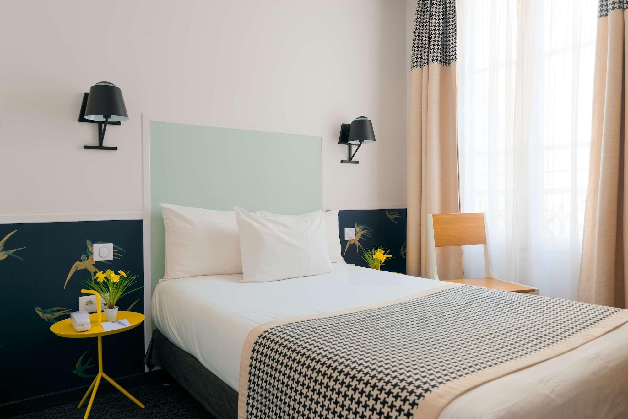 Hotel George - Astotel Paris Exterior photo