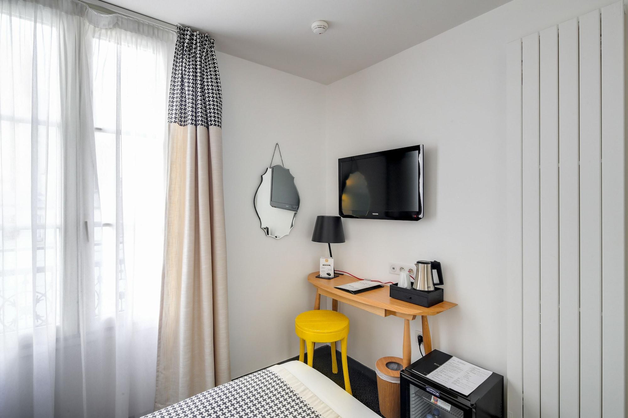 Hotel George - Astotel Paris Exterior photo