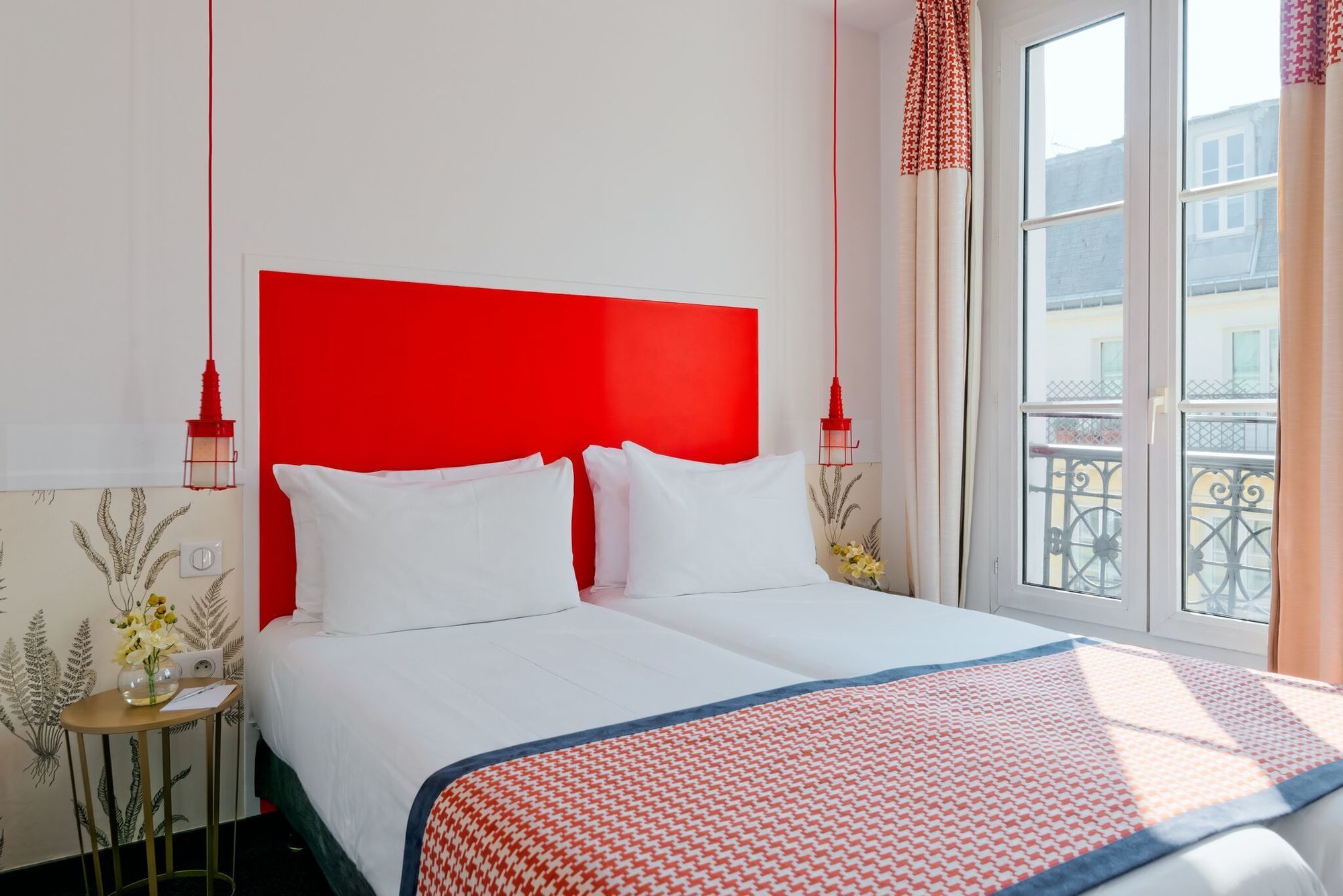 Hotel George - Astotel Paris Exterior photo